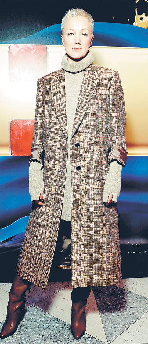 Дарья Мороз: перед нами хорошо одетый манекен