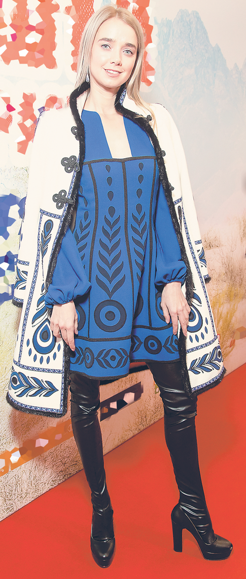 Алена Чехова: хохлома рулит