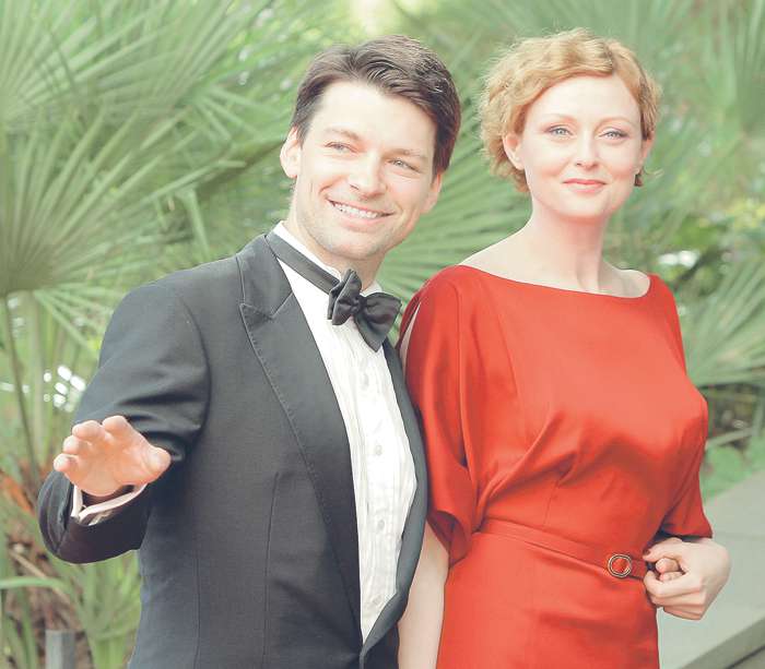 С супругой и коллегой по цеху Марией Леоновой Даниил Страхов вместе уже больше 20 лет