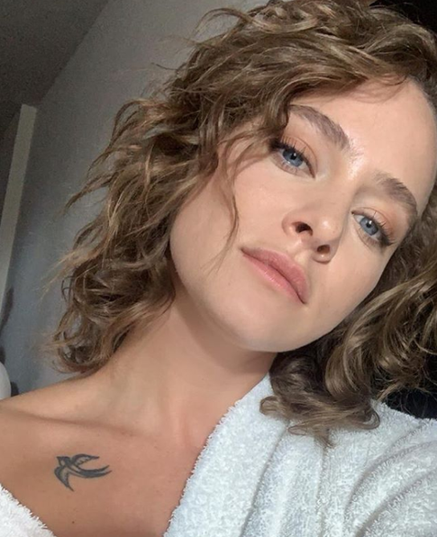 Аглая Тарасова вышла в свет со своим новым мужчиной: наши в Голливуде