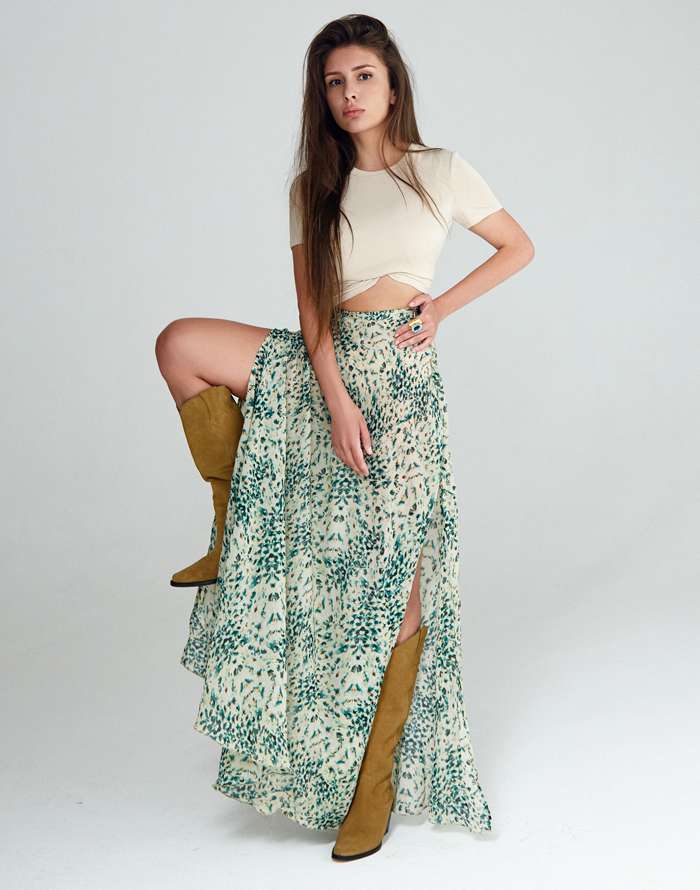 Бежевый актуален в этом сезоне Бежевый актуален в этом сезоне