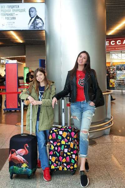 Оксана с дочкой Ангелиной Оксана с дочкой Ангелиной