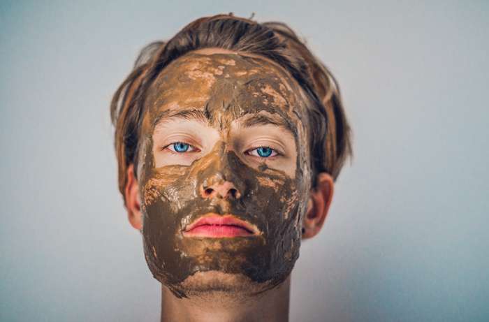 Изучаем бьюти-средства с глиной