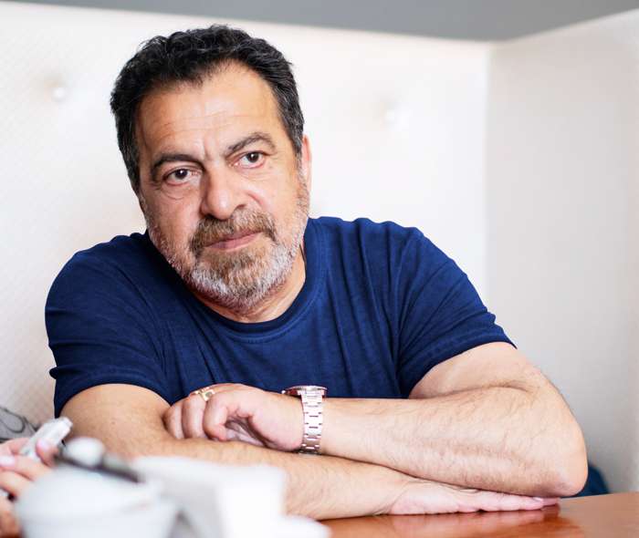 Лишиться мамы в четырнадцать лет было трагедией. Я ведь единственный ребенок в семье, был окутан ее вселенской любовью