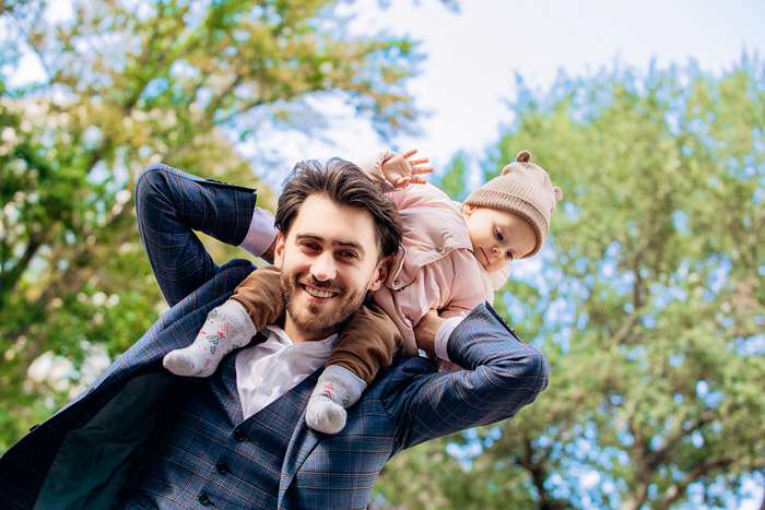 Я тогда плыл по течению. Был бродягой с рюкзаком за спиной, ночевал где хотел, тусовался и совсем не верил в большую любовь