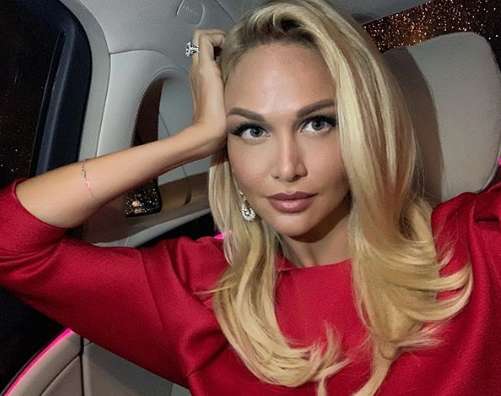 Виктория Лопырева