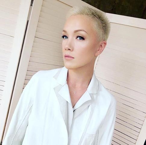 Дарья Мороз позировала без нижнего белья