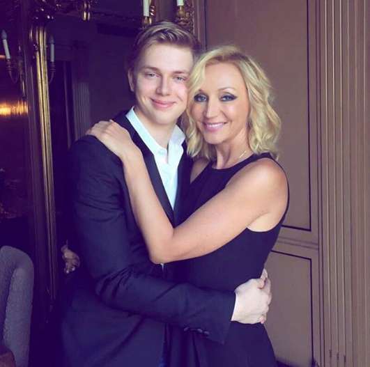 ДЕНИ БАЙСАРОВ И КРИСТИНА ОРБАКАЙТЕ