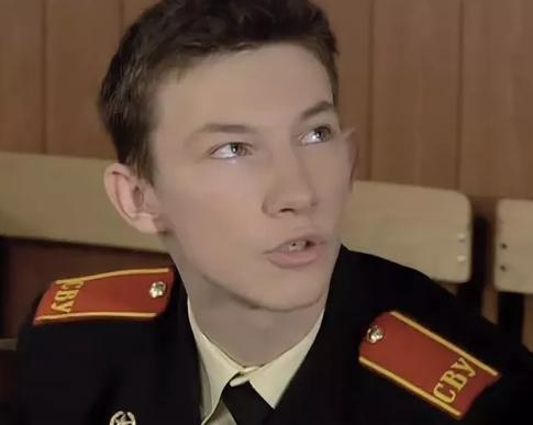 Звезда «Кадетства» Кирилл Емельянов десять лет обеспечивал чужого ребенка