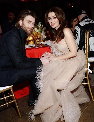 Близкие высказались об отношениях Заворотнюк и Чернышева