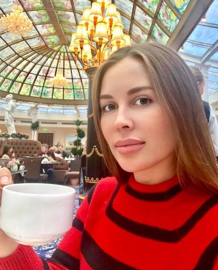 Юлия Михалкова решила работать с детьми