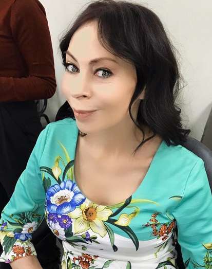 МАРИНА ХЛЕБНИКОВА