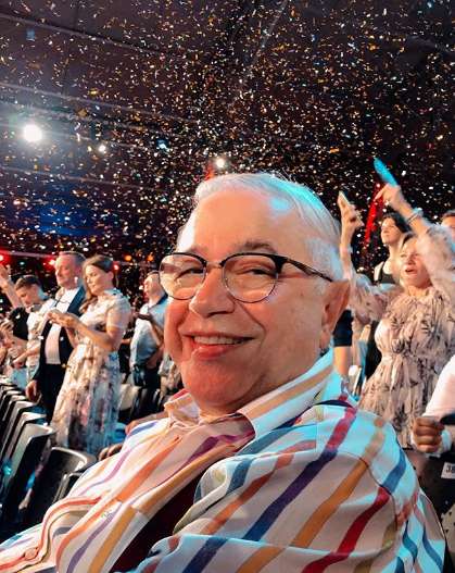 Евгений Петросян