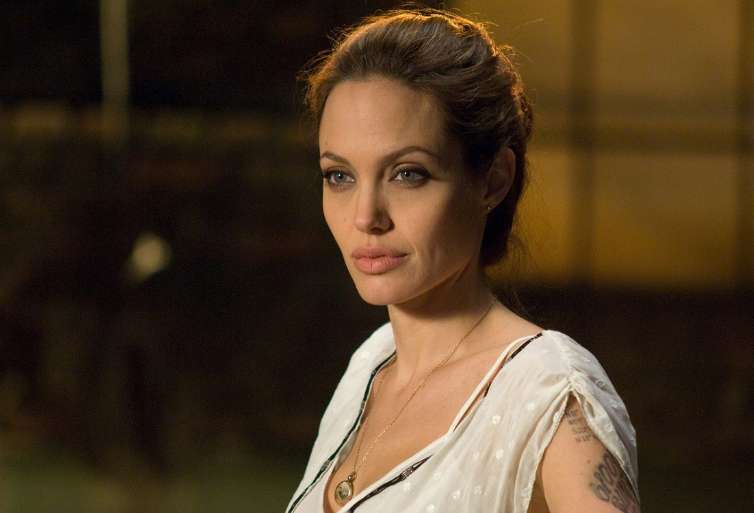 Анджелина Джоли