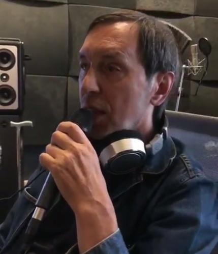 Николай Носков впервые вышел на сцену после инсульта