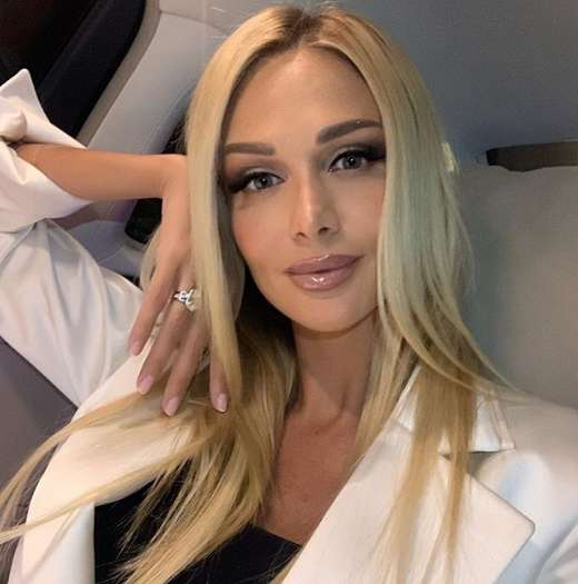 Виктория Лопырева