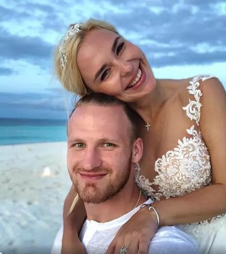 «Не жалею нисколько»: Пелагея объявила о разрыве с Телегиным