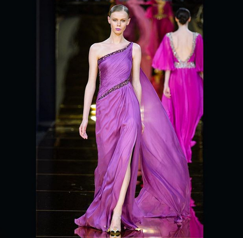 Букет фиалок: учимся носить аксессуары насыщенного фиолетового цвета