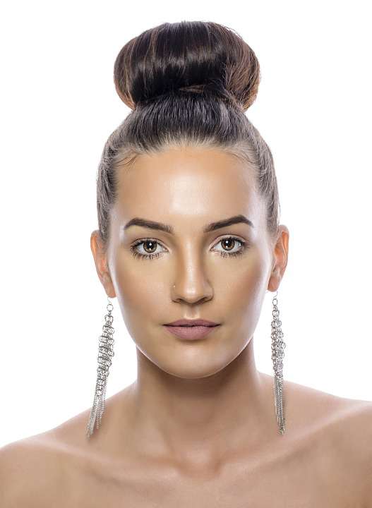 пучок визуально удлинит шею пучок визуально удлинит шею