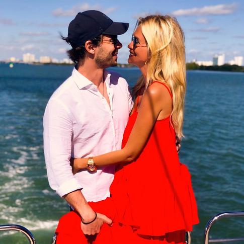 Лопырева поделилась фото с любимым мужчиной