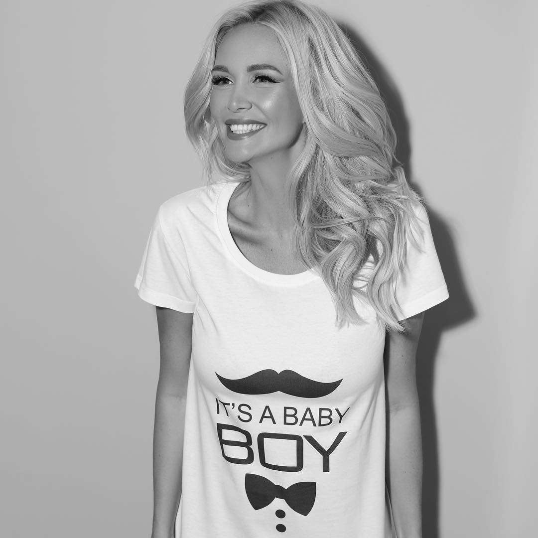 Виктория Лопырева