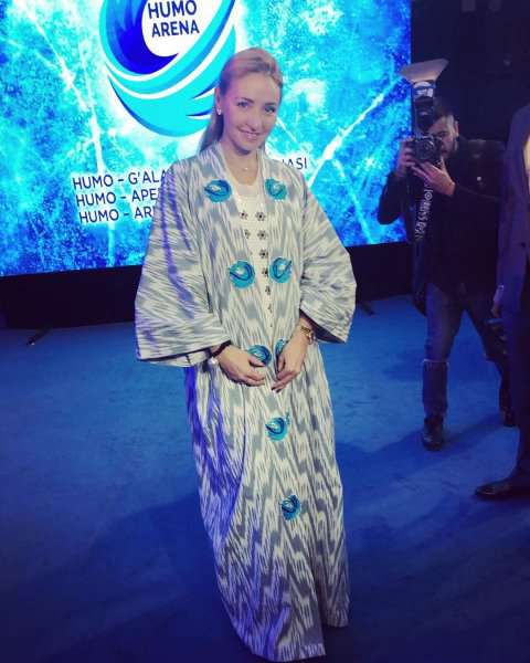 Такой подарок стоит очень дорого