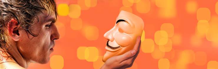 Эти люди прикрываются масками