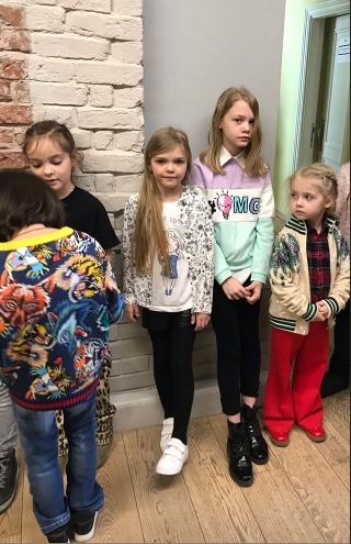 Звездные дети блистали на модном показе Галины Юдашкиной