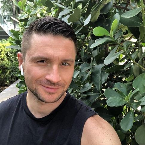 Сергей Лазарев поделился фото с подросшим сыном