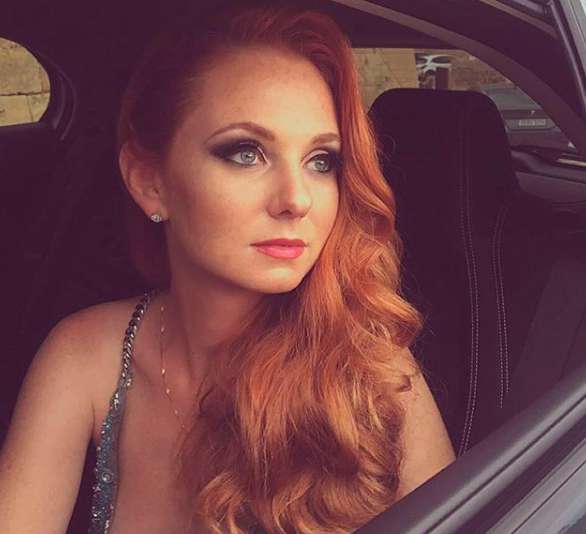 После развала группы Лена Катина несколько лет прожила в Лос-Анджелесе