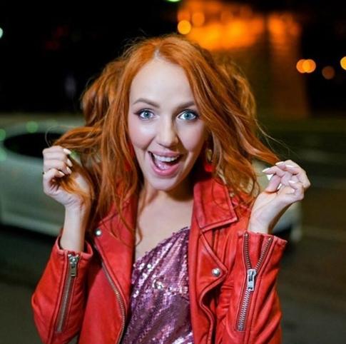 Звезда «Деффчонок» Галина Боб сменила имидж