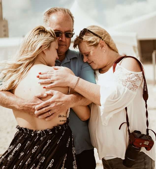 поддержка и забота семьи - то, что нужно ребенку сейчас