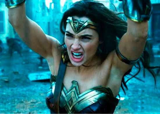 Я рада, что отслужила два года в армии. Это воспитывает дисциплину, прививает правильные ценности, учит смирению