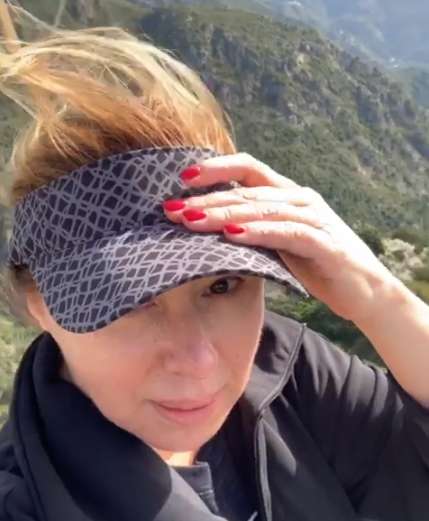 Алена Апина