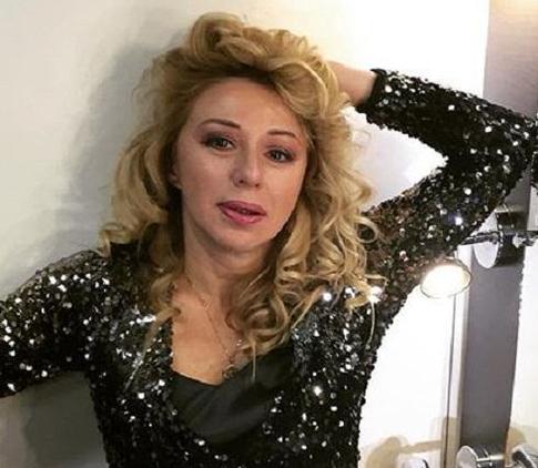 У Алены Апиной взломали инстаграм