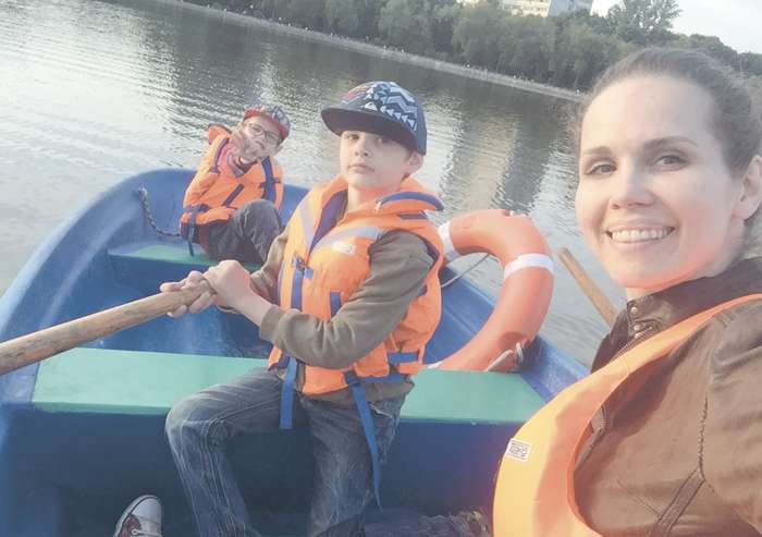 Наталья старается уделять сыновьям как можно больше времени. Семья не сидит на месте и очень любит активный отдых Наталья старается уделять сыновьям как можно больше времени. Семья не сидит на месте и очень любит активный отдых