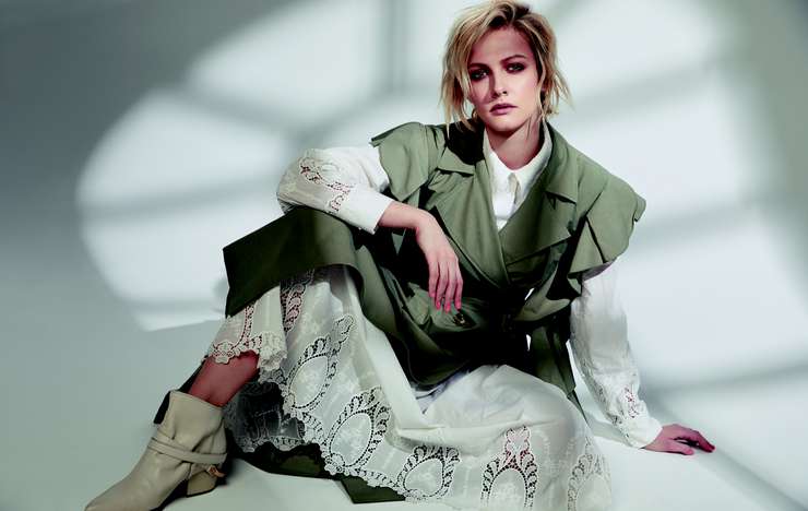 Папа – второй человек в России, который пересек Атлантический океан на веслах в одиночку, по образованию он актер, но от профессии отошел.