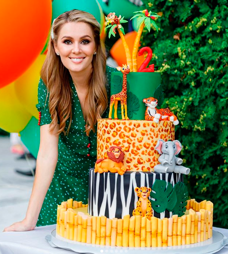 Кожевникова поздравила младшего сына с днем рождения