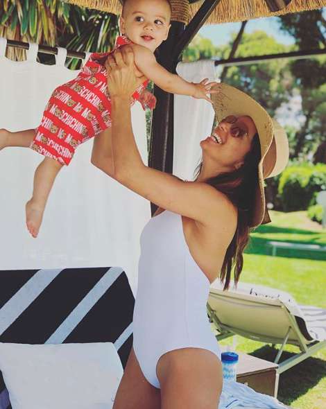 Ева Лонгория с сыном