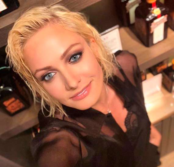 Полина Максимова