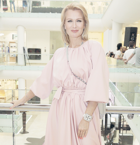 Судзиловская, Савельева, Ковальчук: как оставаться звездой и быть мамой