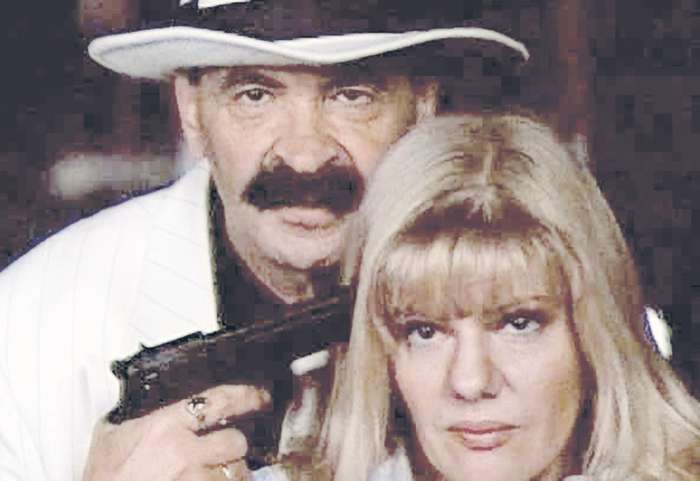 Многие книги Татьяны Поляковой превратились в сценарии для фильмов и сериалов. В свое время большим успехом пользовалась картина «Тонкая штучка» с Александрой Захаровой, Ильей Олейниковым и другими звездами