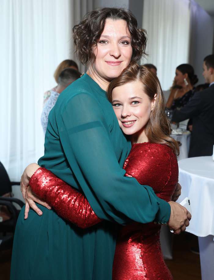 Олеся Железняк и Екатерина Шпица Олеся Железняк и Екатерина Шпица