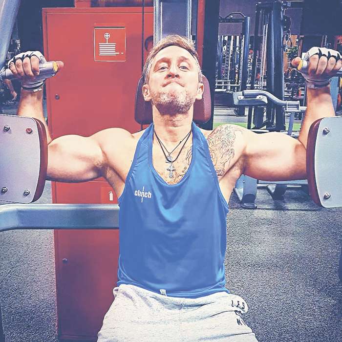 Даже на съемках Оскар не пропускает тренировки. И результаты впечатляют Даже на съемках Оскар не пропускает тренировки. И результаты впечатляют