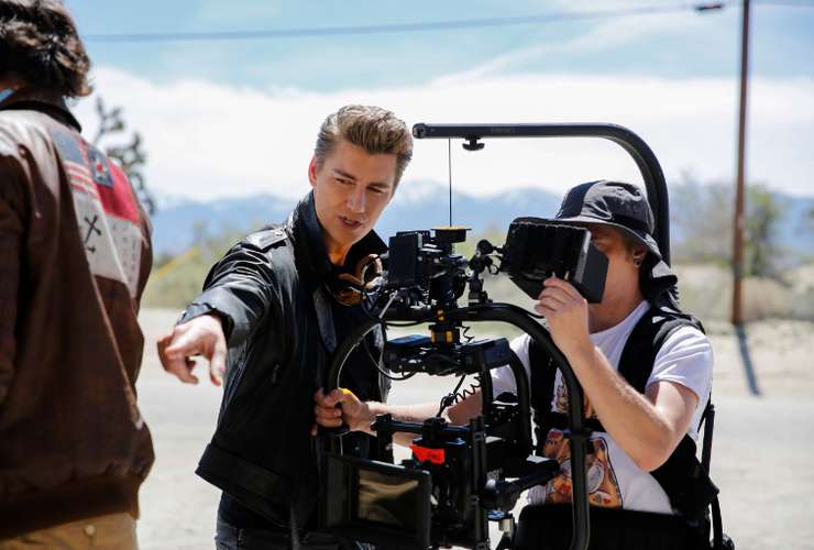 Воробьев во время съемок клипа