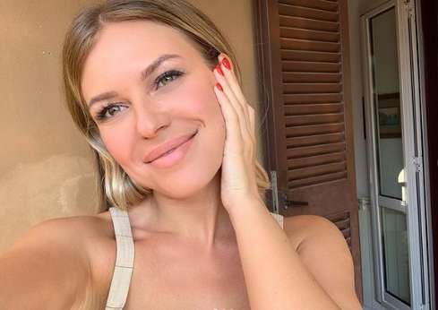 Рита Дакота