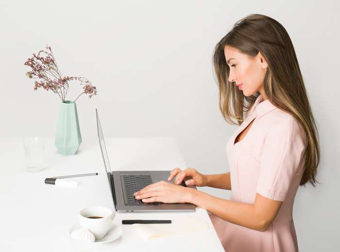 Как женщине настроить себя на карьерный успех?