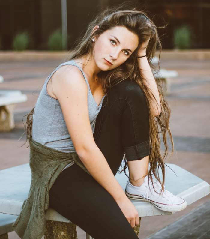 Сейчас в ходу небрежность, минимум усилий, максимум свободы и естественности Сейчас в ходу небрежность, минимум усилий, максимум свободы и естественности