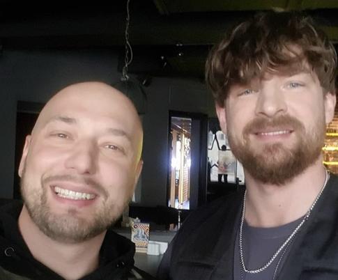 Юморист Маркони Дудю: «Я зарабатывал три тысячи рублей в месяц»