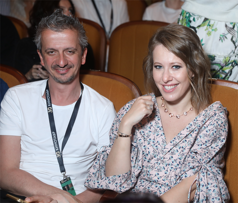 Собчак и Богомолов обвенчаются после свадьбы